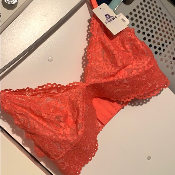 Bralette - Picture 2 of 11